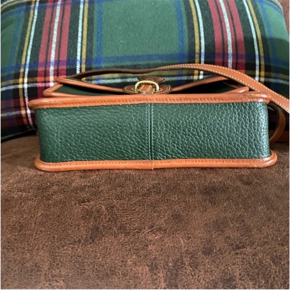 Vintage Dooney and Bourke Equestrian Pocket Flap East West Binoculars R125 - Picture 5 of 6